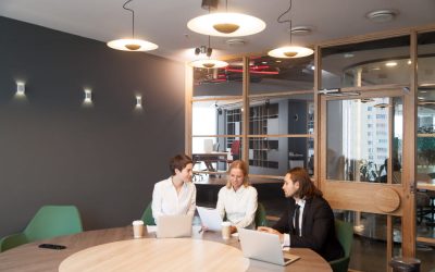 La location de salles de coworking à Paris : des espaces de travail flexibles pour les entreprises